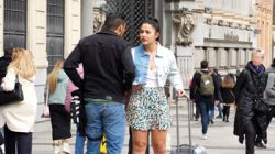 Nuria Millán, valenciana en la Calle Alcalá. «Estoy perdida y sola, ¿Me puede llevar a casa? Le devolveré el favor ;DD»